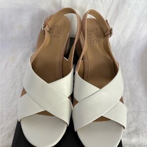 Naturalizer “Azalea” White &Tan Slingback Sandals